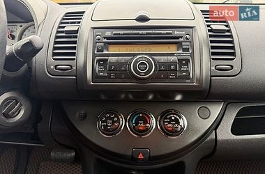 Хэтчбек Nissan Note 2008 в Ровно