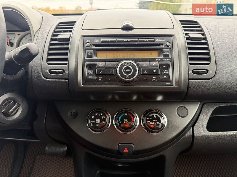 Хэтчбек Nissan Note 2008 в Ровно