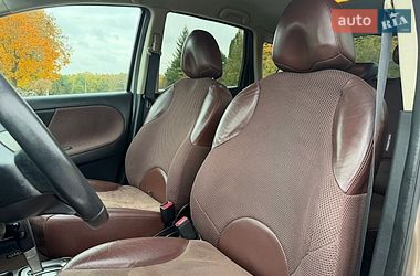 Хэтчбек Nissan Note 2008 в Ровно