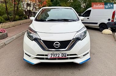 Хэтчбек Nissan Note 2016 в Киеве