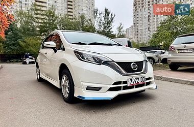 Хэтчбек Nissan Note 2016 в Киеве