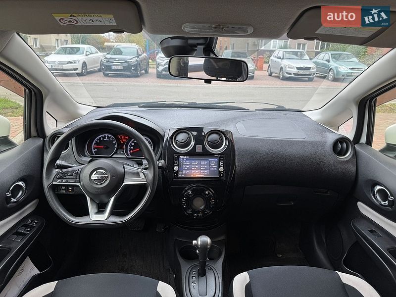 Хэтчбек Nissan Note 2016 в Киеве