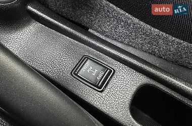 Хэтчбек Nissan Note 2016 в Киеве