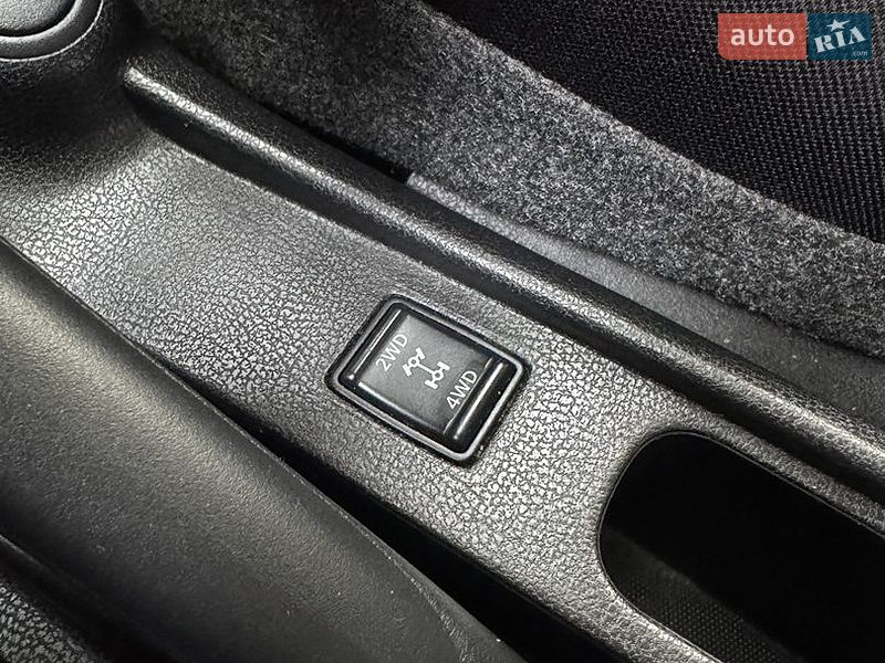 Хэтчбек Nissan Note 2016 в Киеве
