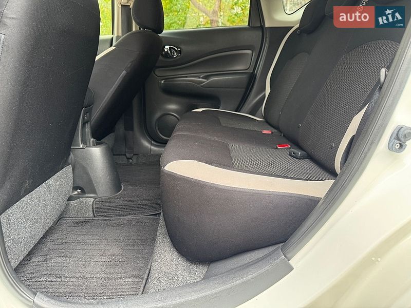 Хэтчбек Nissan Note 2016 в Киеве
