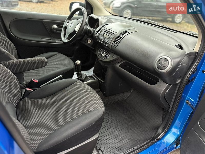 Хэтчбек Nissan Note 2006 в Луцке
