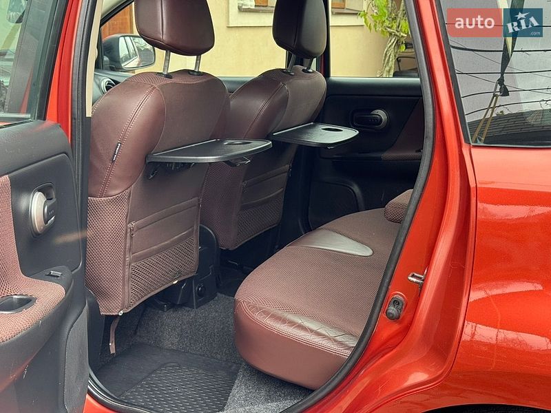 Хэтчбек Nissan Note 2007 в Ивано-Франковске