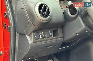 Хэтчбек Nissan Note 2007 в Ивано-Франковске