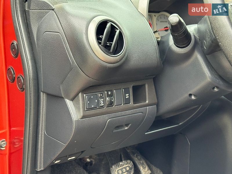 Хэтчбек Nissan Note 2007 в Ивано-Франковске