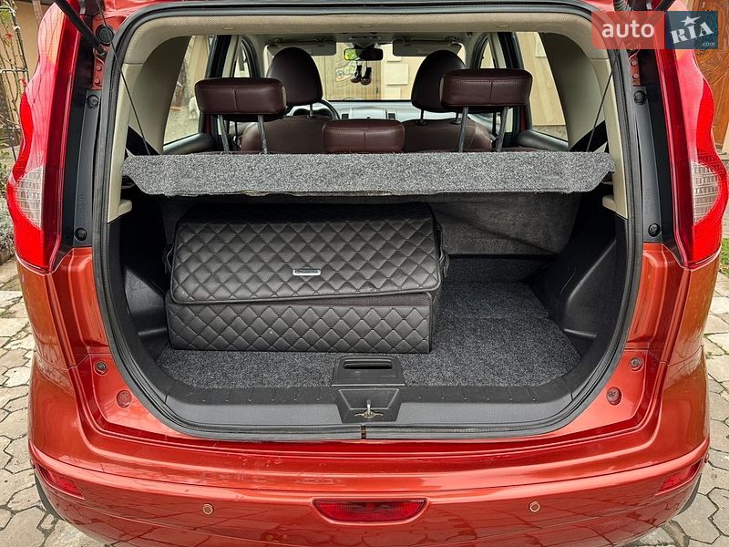 Хэтчбек Nissan Note 2007 в Ивано-Франковске