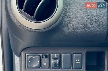 Хэтчбек Nissan Note 2010 в Киеве