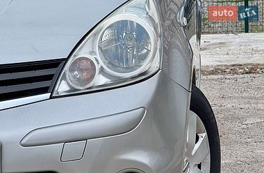 Хэтчбек Nissan Note 2010 в Киеве