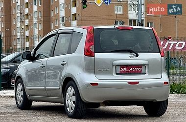 Хэтчбек Nissan Note 2010 в Киеве