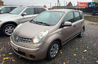 Хэтчбек Nissan Note 2008 в Черновцах