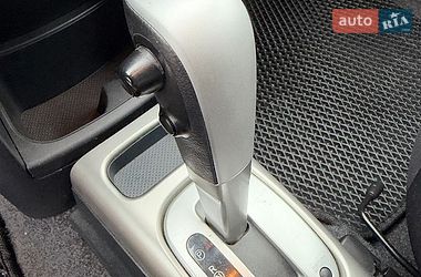 Хэтчбек Nissan Note 2011 в Виннице