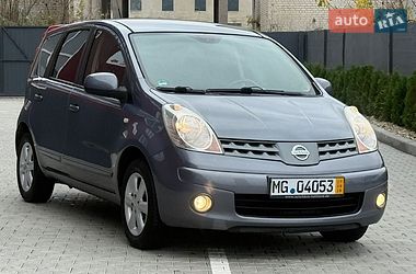 Хэтчбек Nissan Note 2007 в Дубно