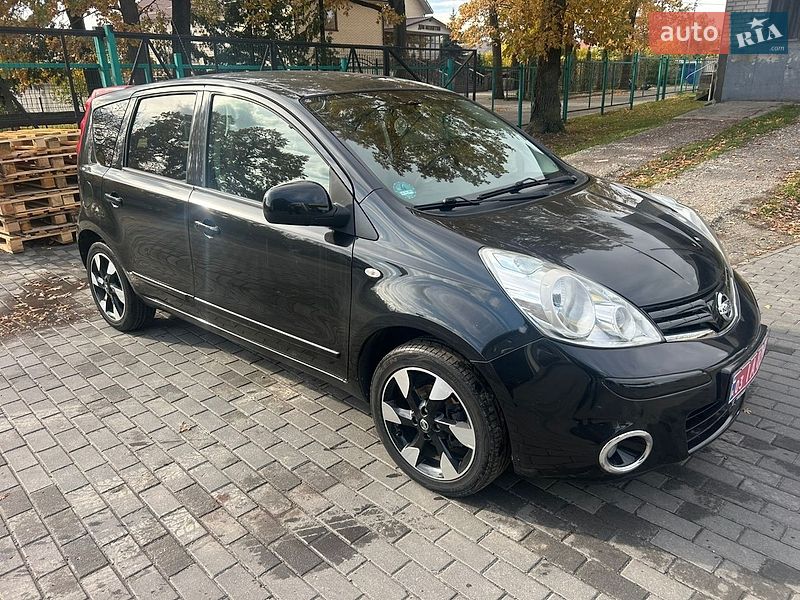 Хетчбек Nissan Note 2012 в Ківерцях фото Хетчбек Nissan Note 2012 в Ківерцях