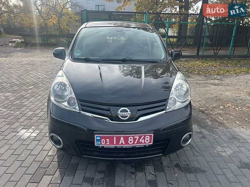 Хетчбек Nissan Note 2012 в Ківерцях фото 3 Хетчбек Nissan Note 2012 в Ківерцях