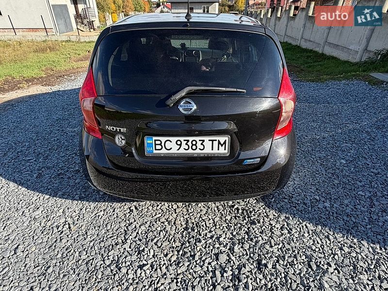 Хэтчбек Nissan Note 2014 в Львове