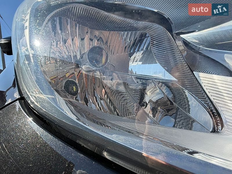 Хэтчбек Nissan Note 2014 в Львове