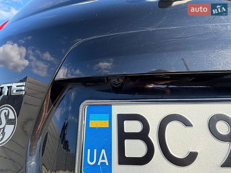Хетчбек Nissan Note 2014 в Львові