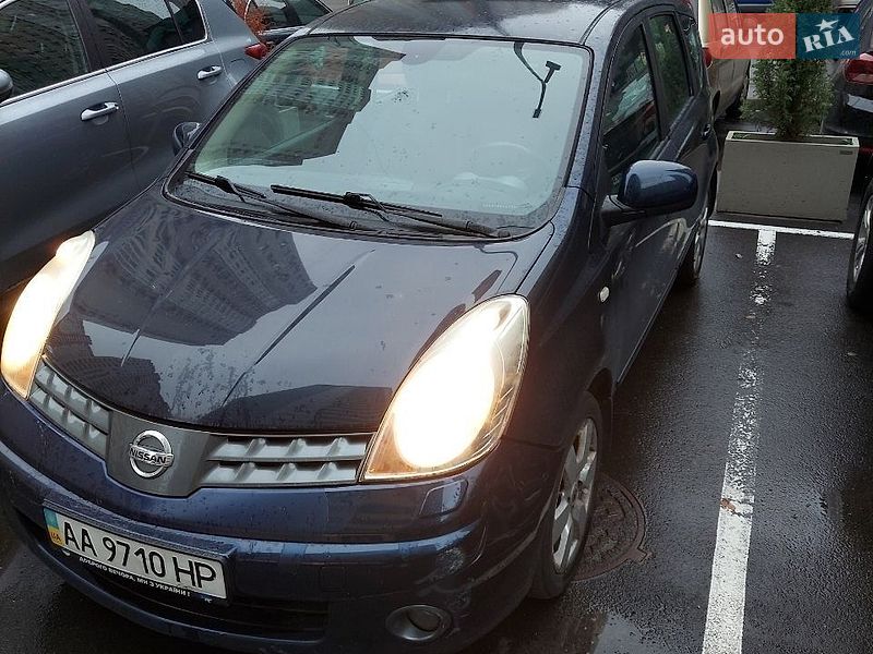 Хэтчбек Nissan Note 2008 в Киеве