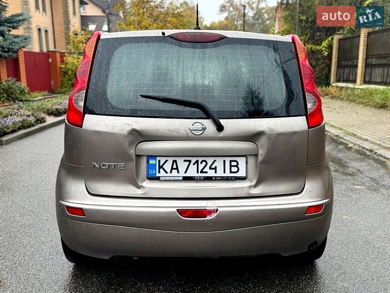 Хэтчбек Nissan Note 2008 в Киеве