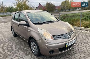 Хетчбек Nissan Note 2008 в Чернівцях