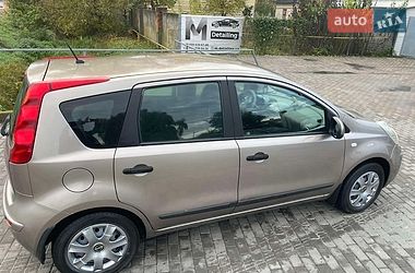 Хетчбек Nissan Note 2008 в Чернівцях