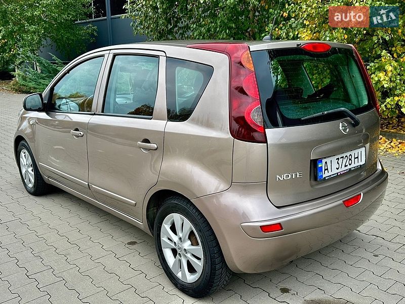 Хетчбек Nissan Note 2010 в Білій Церкві фото 9 Хетчбек Nissan Note 2010 в Білій Церкві