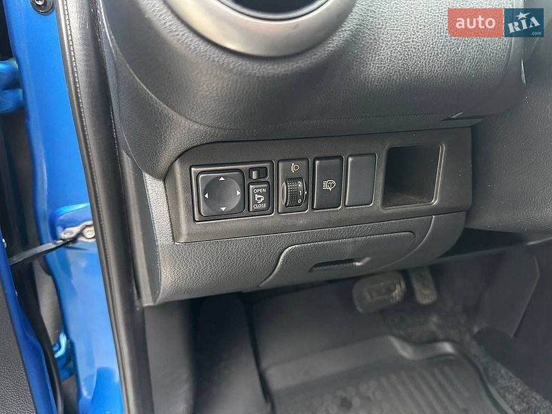 Хетчбек Nissan Note 2007 в Дніпрі