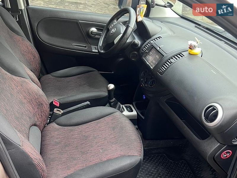 Хэтчбек Nissan Note 2011 в Белой Церкви фото 8 Хэтчбек Nissan Note 2011 в Белой Церкви