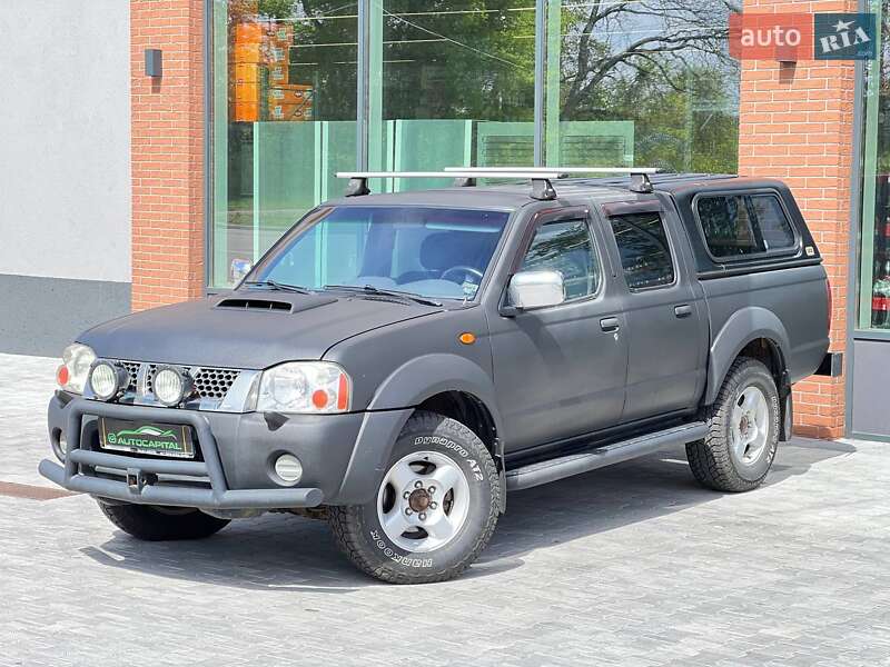 Пікап Nissan NP300 2011 в Києві
