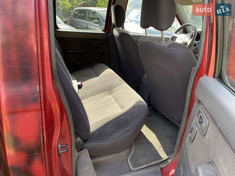 Пікап Nissan NP300 2008 в Києві