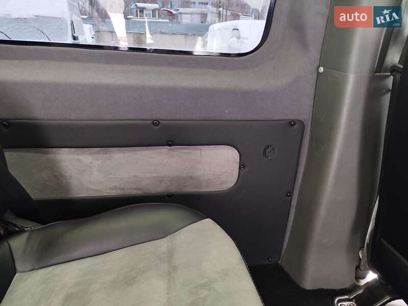 Грузовой фургон Nissan NV1500 2017 в Киеве