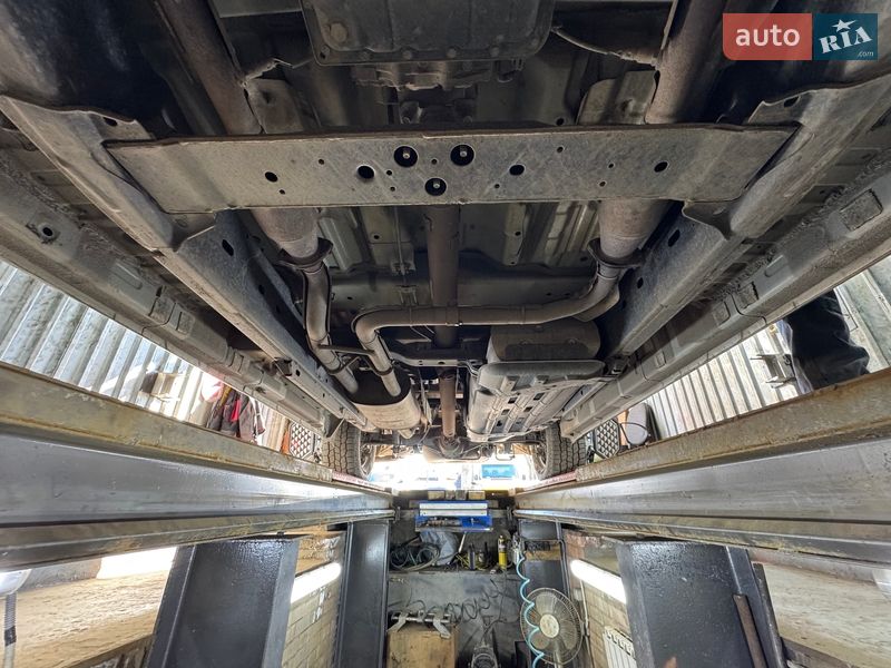 Грузопассажирский фургон Nissan NV1500 2017 в Киеве фото 21 Грузопассажирский фургон Nissan NV1500 2017 в Киеве