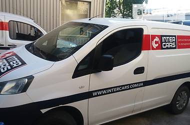 Грузопассажирский фургон Nissan NV200 2012 в Николаеве