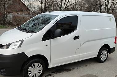 Грузопассажирский фургон Nissan NV200 2015 в Запорожье