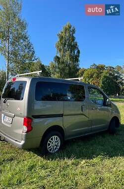 Мінівен Nissan NV200 2013 в Ізюмі