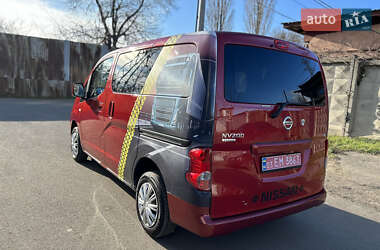 Минивэн Nissan NV200 2012 в 