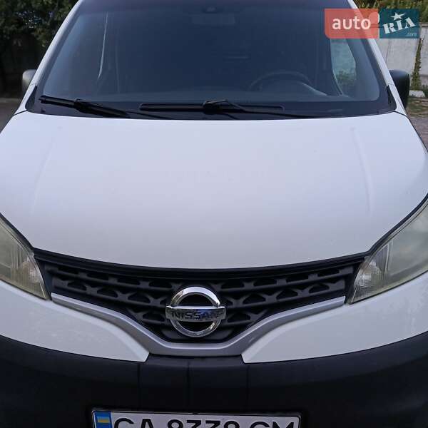 Nissan NV200 2014