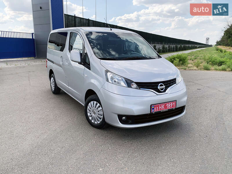 Nissan NV200 2014