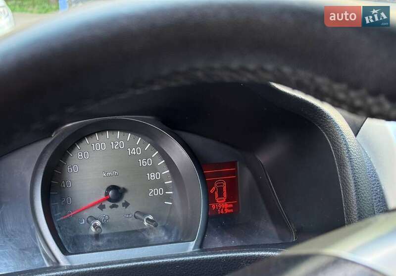 Мінівен Nissan NV200 2012 в Львові