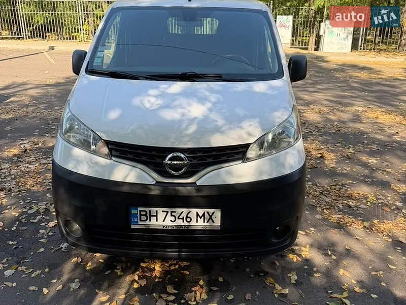 Nissan NV200 2015