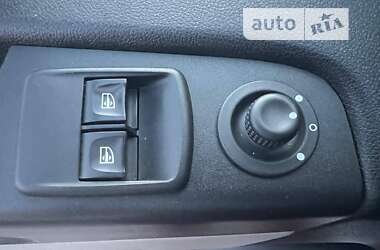 Вантажний фургон Nissan NV300 2018 в 