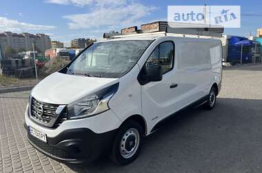 Вантажний фургон Nissan NV300 2019 в Львові