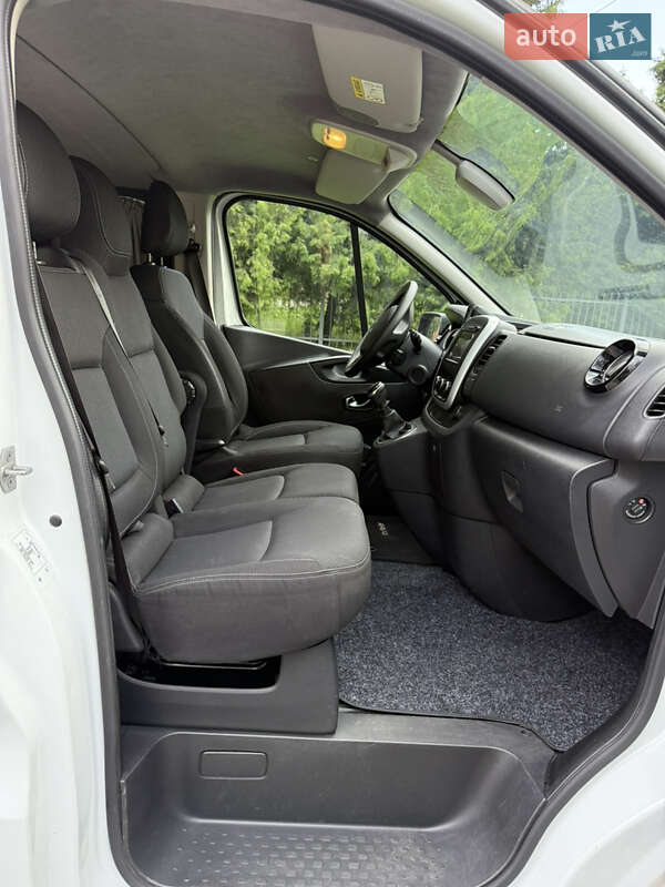 Минивэн Nissan NV300 2020 в Львове