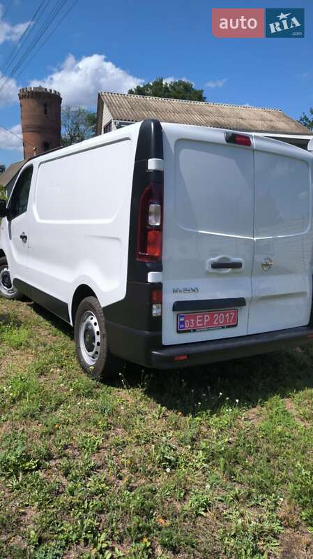 Вантажний фургон Nissan NV300 2019 в Харкові