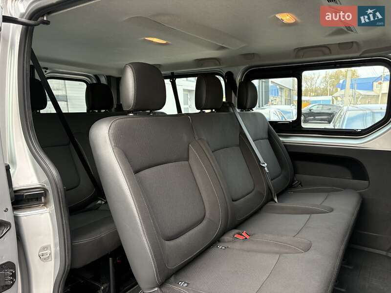 Минивэн Nissan NV300 2020 в Луцке фото 14 Минивэн Nissan NV300 2020 в Луцке