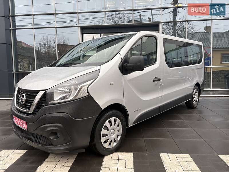 Nissan NV300 2020